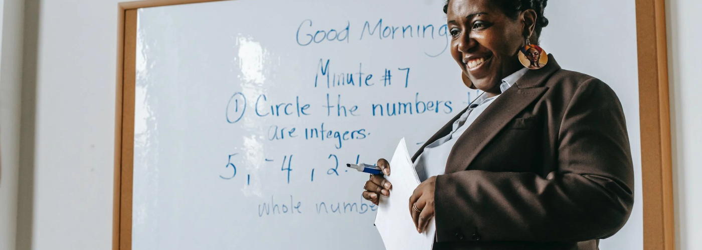 10 Reasons to Become a Teacher - Why Work in Education?